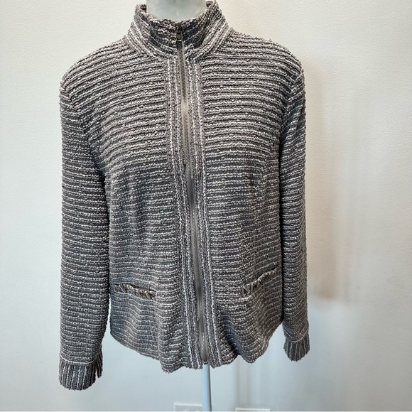 Erin London Pleated Grey Two Tone Collared Full Zip Up Jacket Women’s size XL - Picture 2 of 13